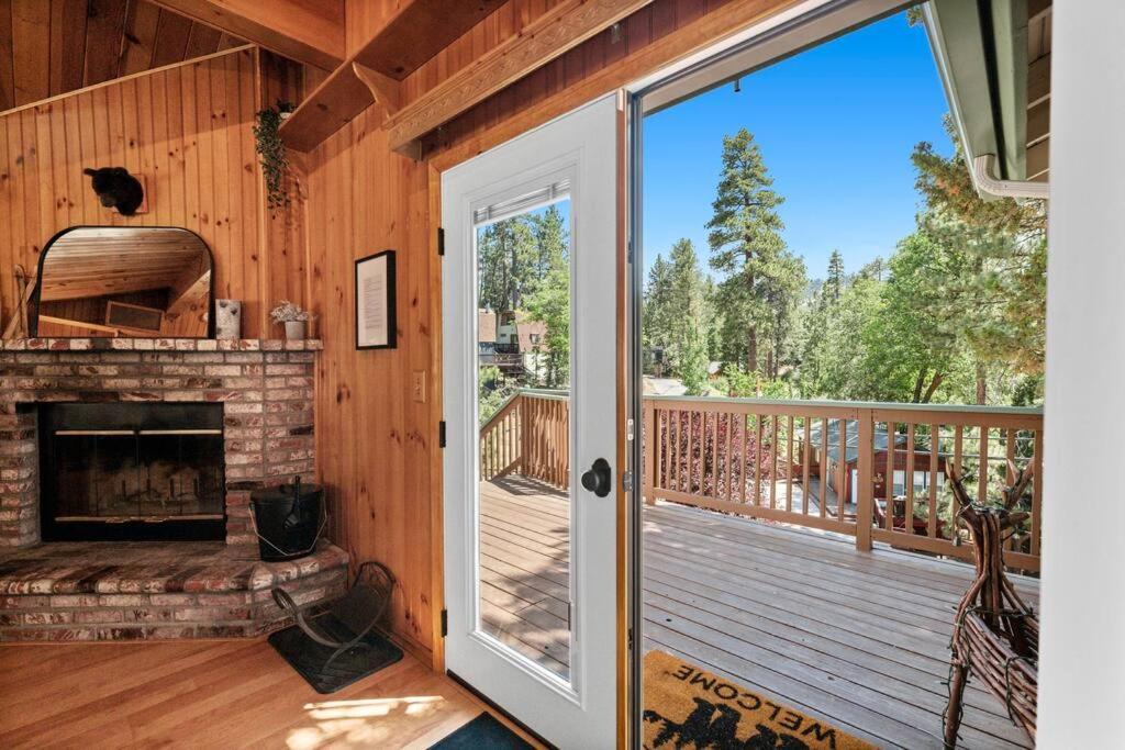 Cozy Cabin Perfect For 2 Families 빅 베어 레이크 외부 사진